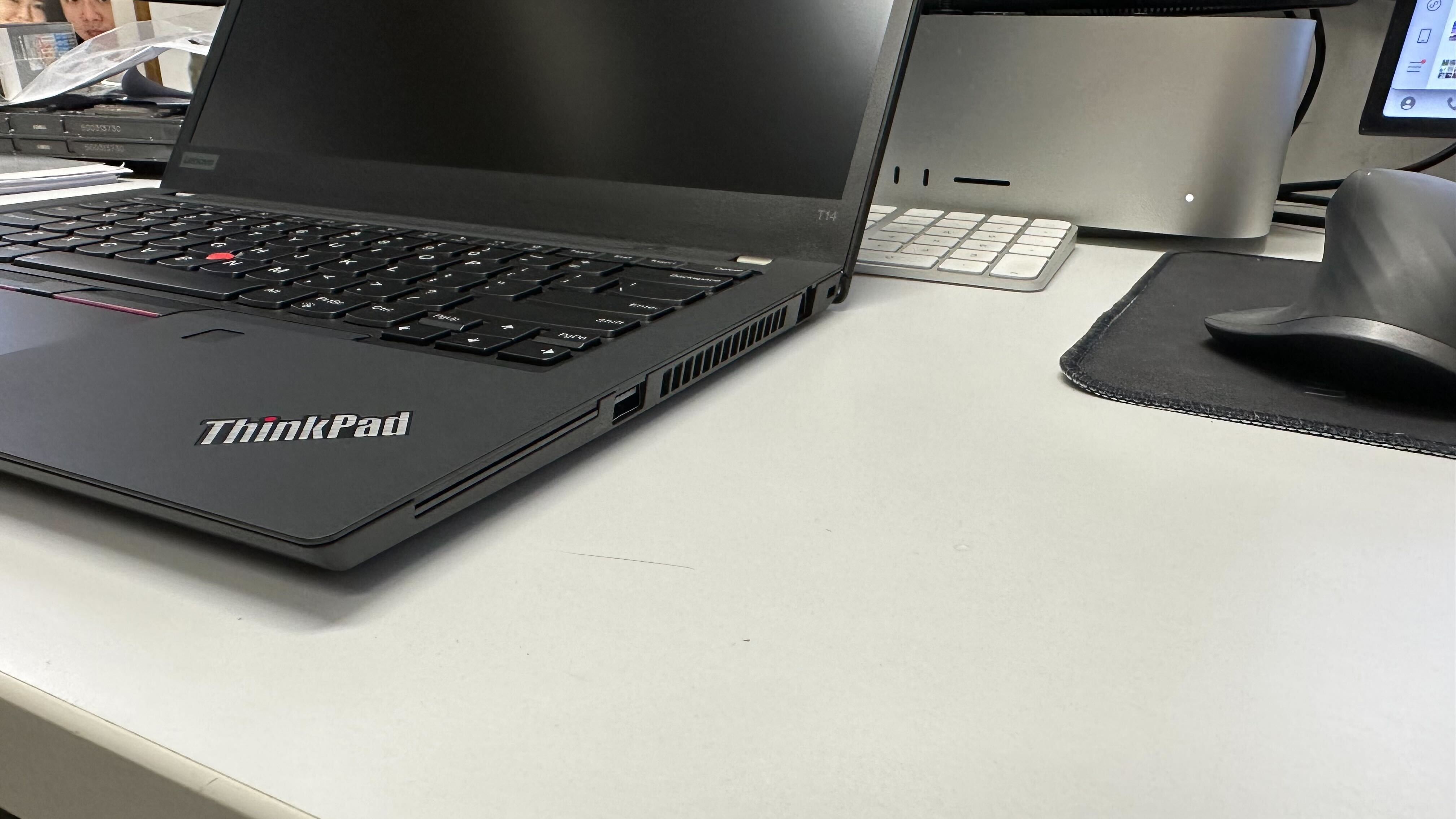(USED) LENOVO ThinkPad T14 Gen1 i5-10310U \ 16G \ 512-SSD \ 1080P IPS 95% NEW (CLEARANCE)