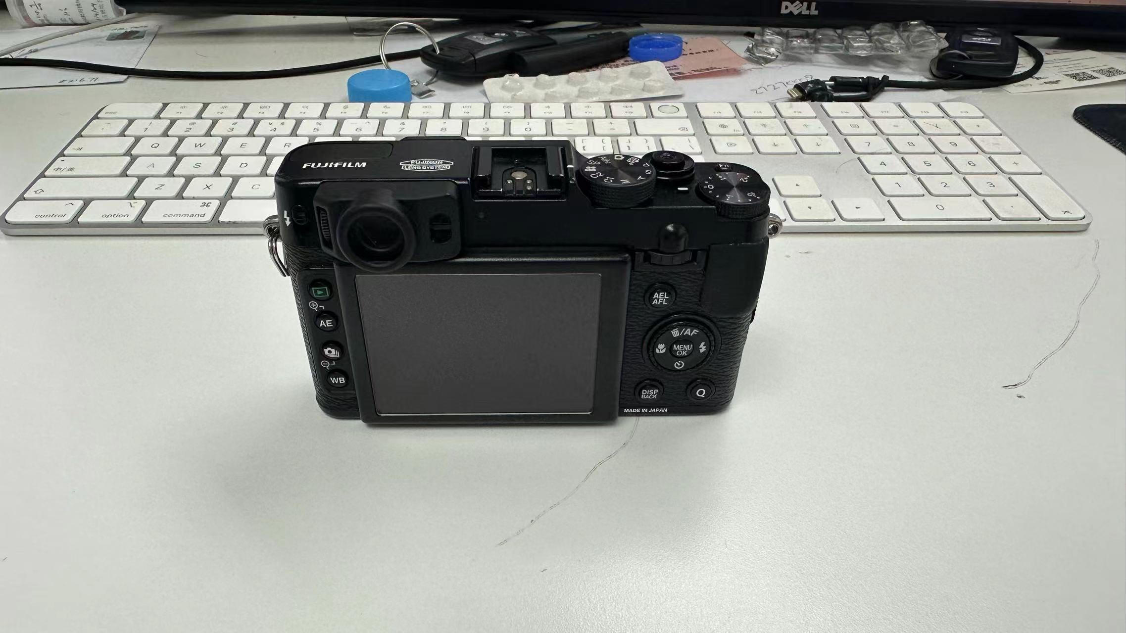 （特價）(USED) Fujifilm X20 復古旁軸 單電數碼相機 文藝 旅行 Camera 90%NEW - C2 Computer